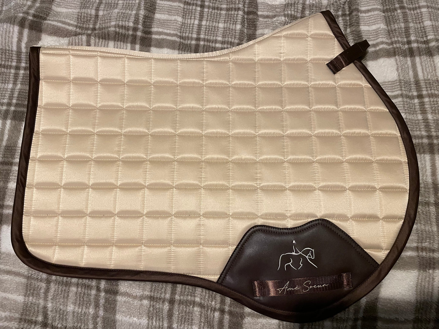 White Mocha Saddle Pad