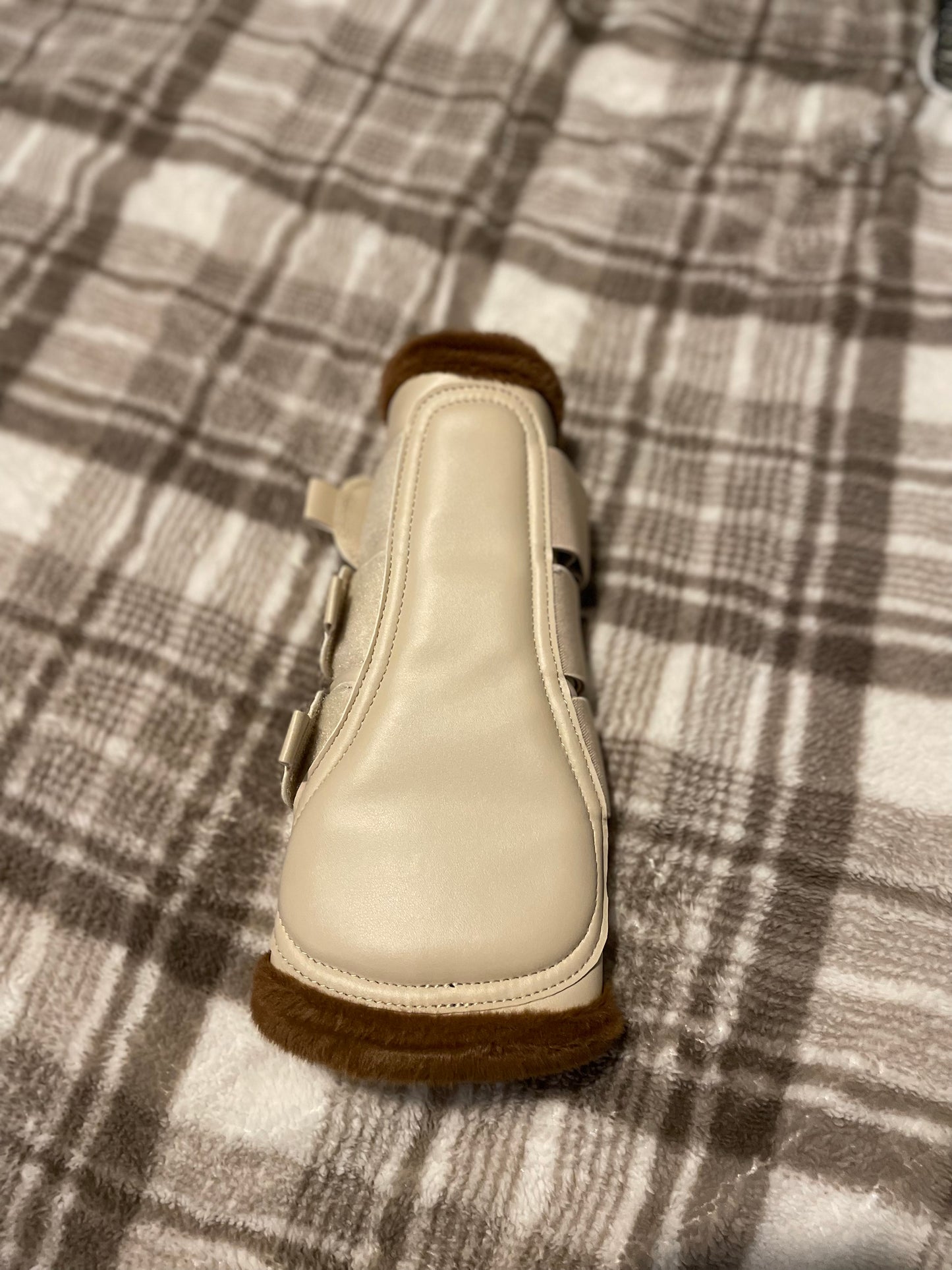 White Mocha Brushing Boots